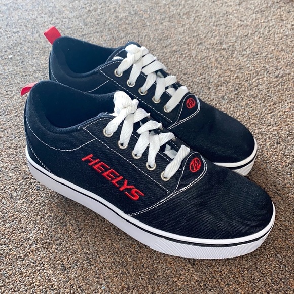 Heelys Pro 20 Sneakers - Picture 1 of 6